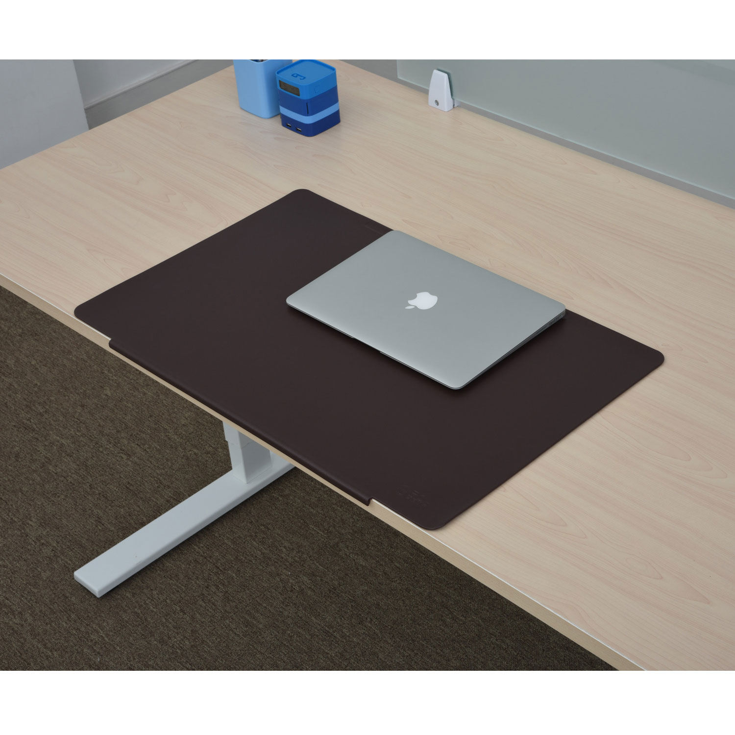 Desk mat